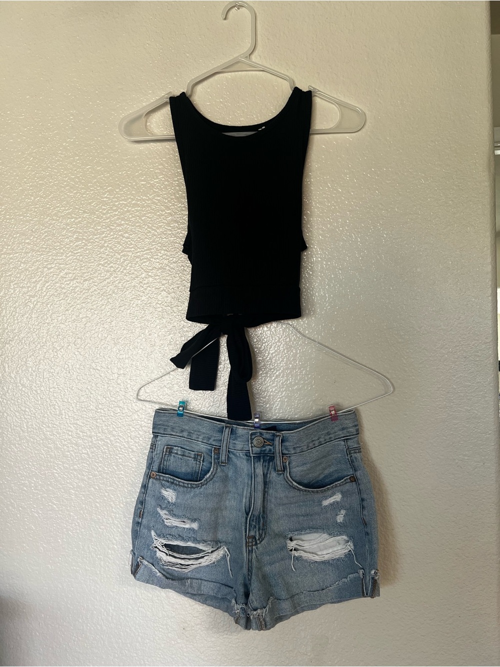 Full Outfit- Pacsun Ribbed Tie Tank & Aeropostale Mom Shorts